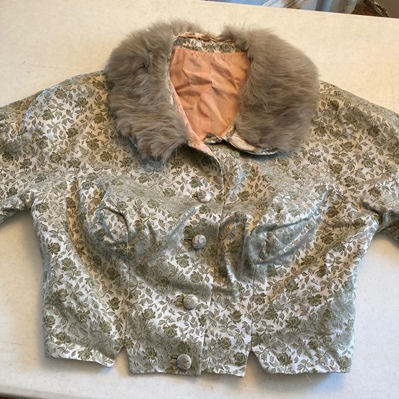 Vintage Handmade Jackets & Blazers - VTG Handmade Floral Tapestry Cropped Jacket with Faux Fur Collar